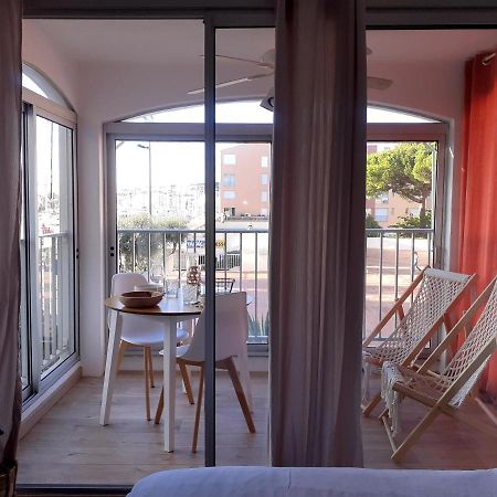 Agreable Studio Vue Port Au Cap D'Agde Extérieur photo