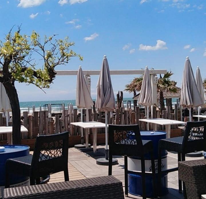 Agreable Studio Vue Port Au Cap D'Agde Extérieur photo